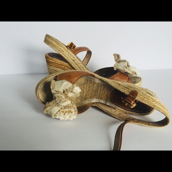 Original Prada women size 39 - Picture 2 of 4